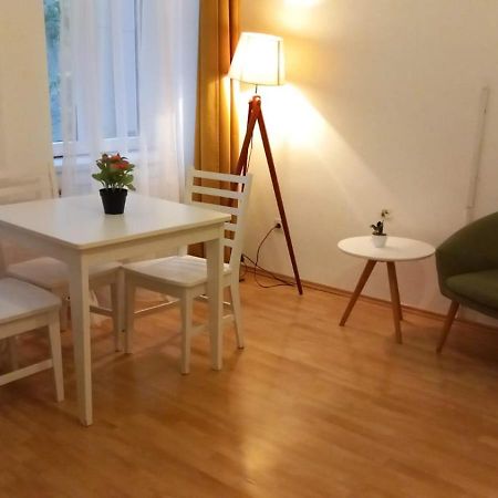 Quiet Comfort: 1 Bedroom Vienna Apartment With Style מראה חיצוני תמונה